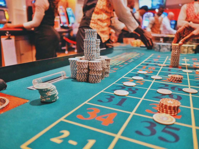 Casino Mathematics: The Odds and Probabilities Behind Popular Games